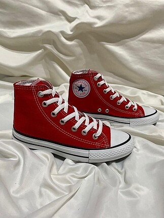 38 numara Converse Allstar sıfır bot?
