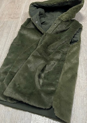 Kapüşonlu, Kürk Detaylı Haki Kadın Yelek.Çift Yönlü - Görsel 8
