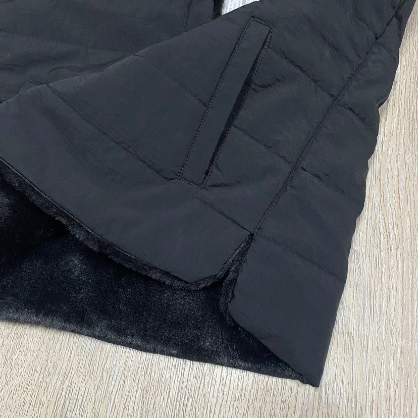 Siyah Kapüşonlu Kürklü Kadın Yelek.Çift Yönlü - Görsel 5