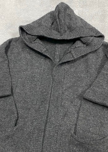 Kapüşonlu Gri Kadın Uzun Örgü Hırka - Görsel 2