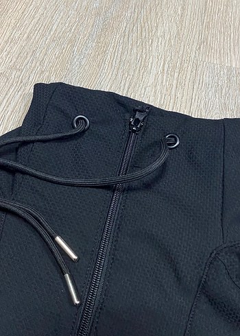 Siyah Fermuarlı Yüksek Yakalı Kadın Ceket - Görsel 5