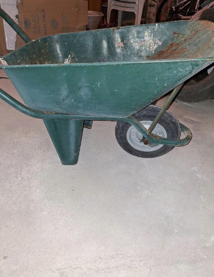 Koyu Yeşil Tek Tekerlekli El Arabası - Görsel 4