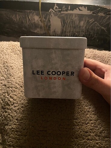 Lee Cooper bir kez takıldı kutulu şekilde göndereceğim