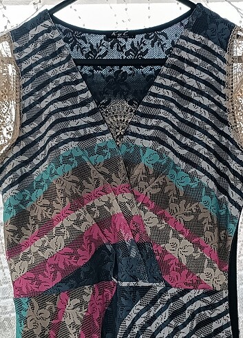 Güpür kumaş elbise - Görsel 3