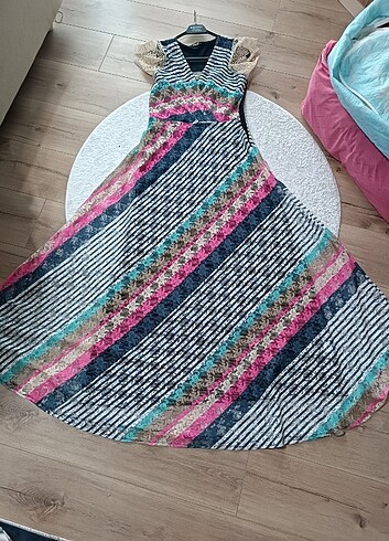 Güpür kumaş elbise - Görsel 5