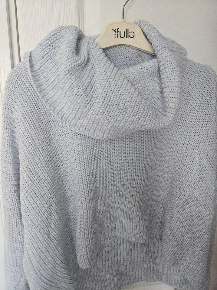 Gri Triko Boğazlı Kadın Kazak - Görsel 2