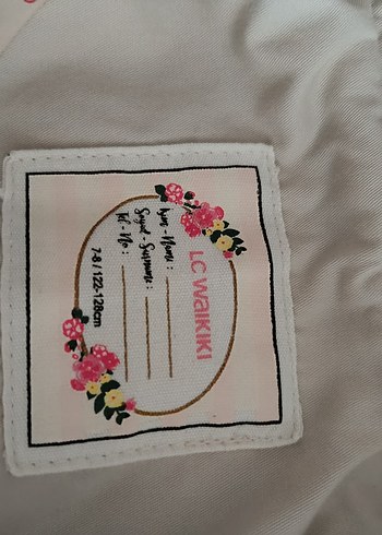 LC Waikiki kız çocuk trençkot