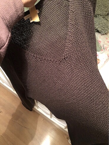 H&M H&M oversize v derin yaka triko