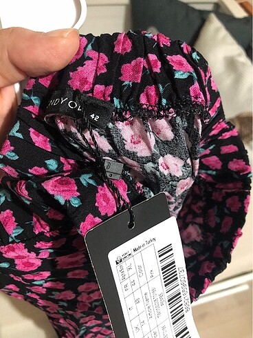 Trendyol & Milla Çiçekli midi etek