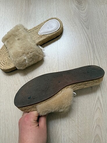 38 Beden H&M hasır peluş terlik