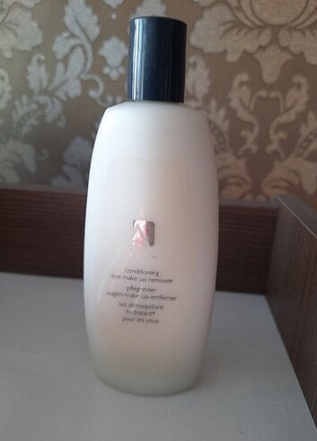 Avon göz makyaj temizleyici