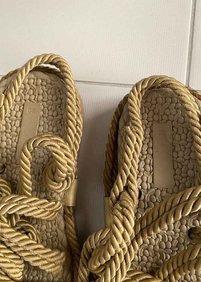 Hasır görünümlü sandalet - Görsel 4