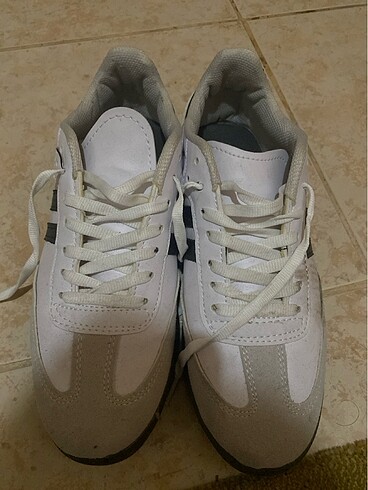 Adidas Samba model spor ayakkabı