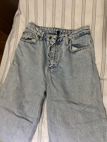 Wide leg jean