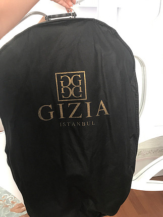 Gizia Gizia deri formatında kumaş deri ceket.