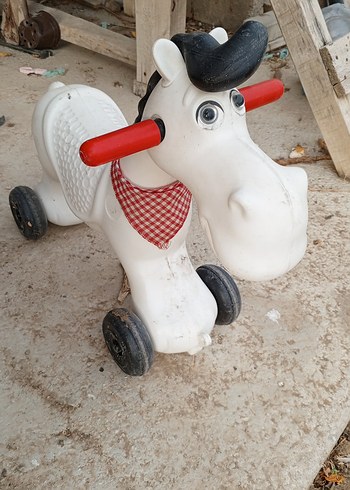 Beyaz Sallanan At Oyuncak - Görsel 3