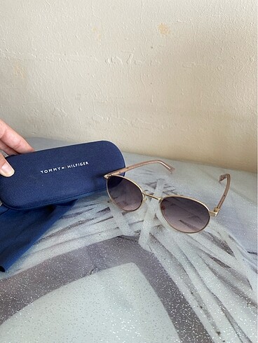 Tommy Hilfiger Kadın gözlük