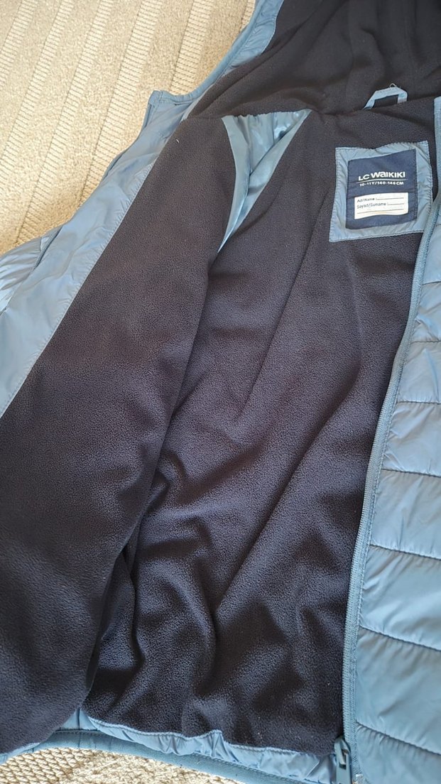 Mavi Kapüşonlu Erkek Çocuk Mont - Görsel 2