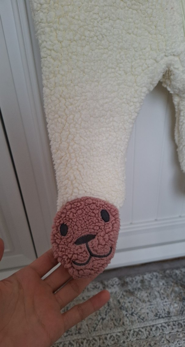 Kız Bebek Beyaz Peluş Tulum - Görsel 3