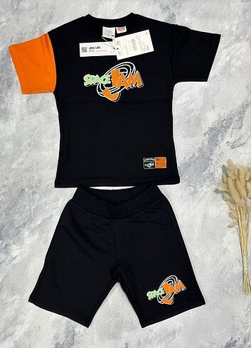 Zara @Zara Space jam Alt ust Takim