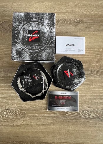 Casio G-Shock GM-2110D erkek kol saati - Görsel 6