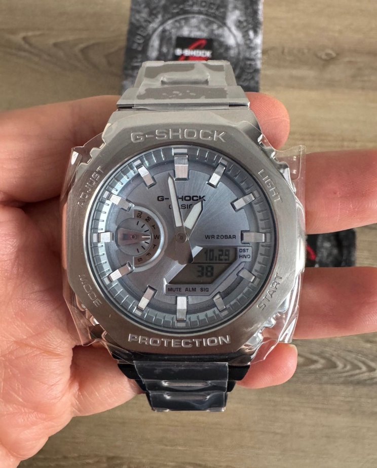Casio G-Shock GM-2110D erkek kol saati - Görsel 3