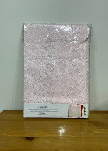 English Home Pembe Dantel Masa Örtüsü - Görsel 2