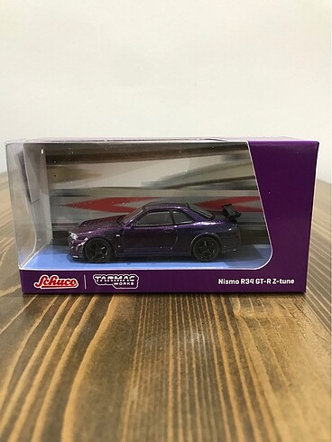  Beden Schuco Nissan Skyline GT-R Sport Araba