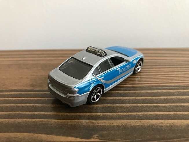  Beden Matchbox Bmw M5 Polis Arabası Modeli