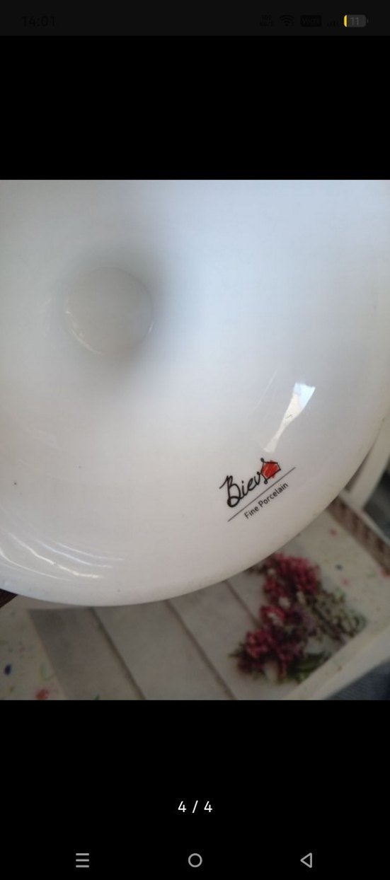 Gri-Beyaz Çiçek Desenli Tabak - Görsel 4