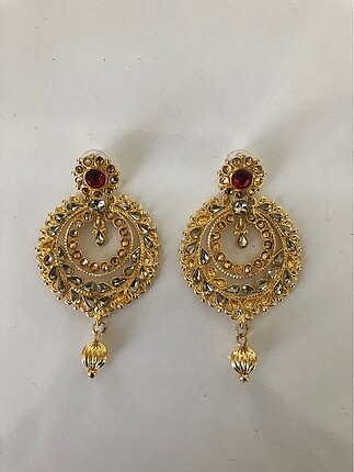 Taşlı gold büyük küpe