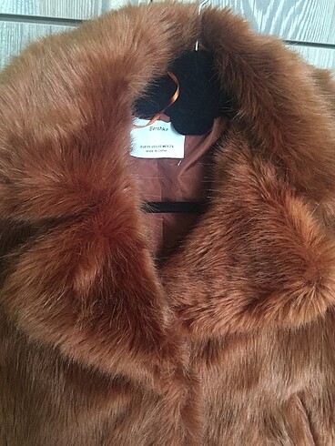 Bershka peluş kürk