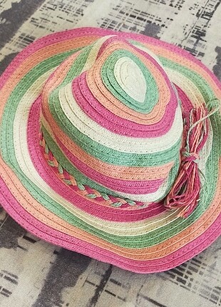 Diğer Renkli yazlık şapka
