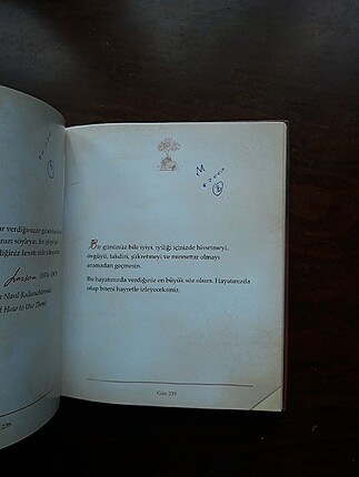 Beden Renk The secret Günlük Öğretiler Rhomda Byne