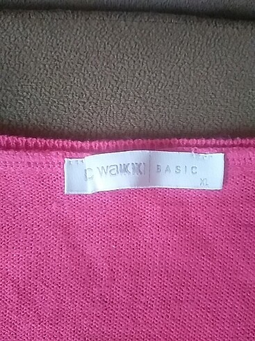 LC Waikiki LC vaikiki xl beden v yaka sıfır urun