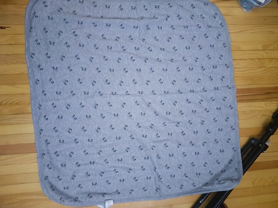 Gri Desenli Çocuk Battaniyesi - Görsel 3