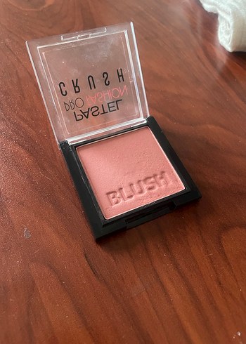 Pastel Crush blush Allık 303 - Görsel 2