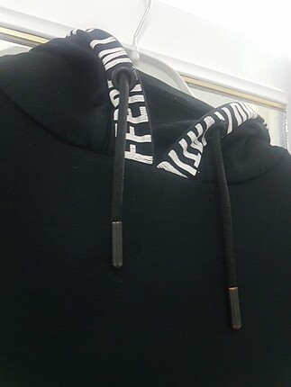 Siyah sweatshirt