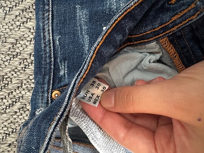38 Beden mavi Renk Zara pantolon