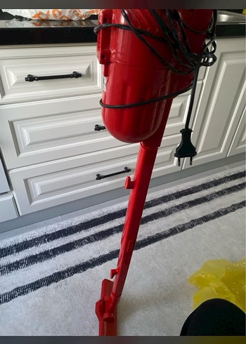 Kırmızı Dikey Elektrikli Süpürge - Görsel 4