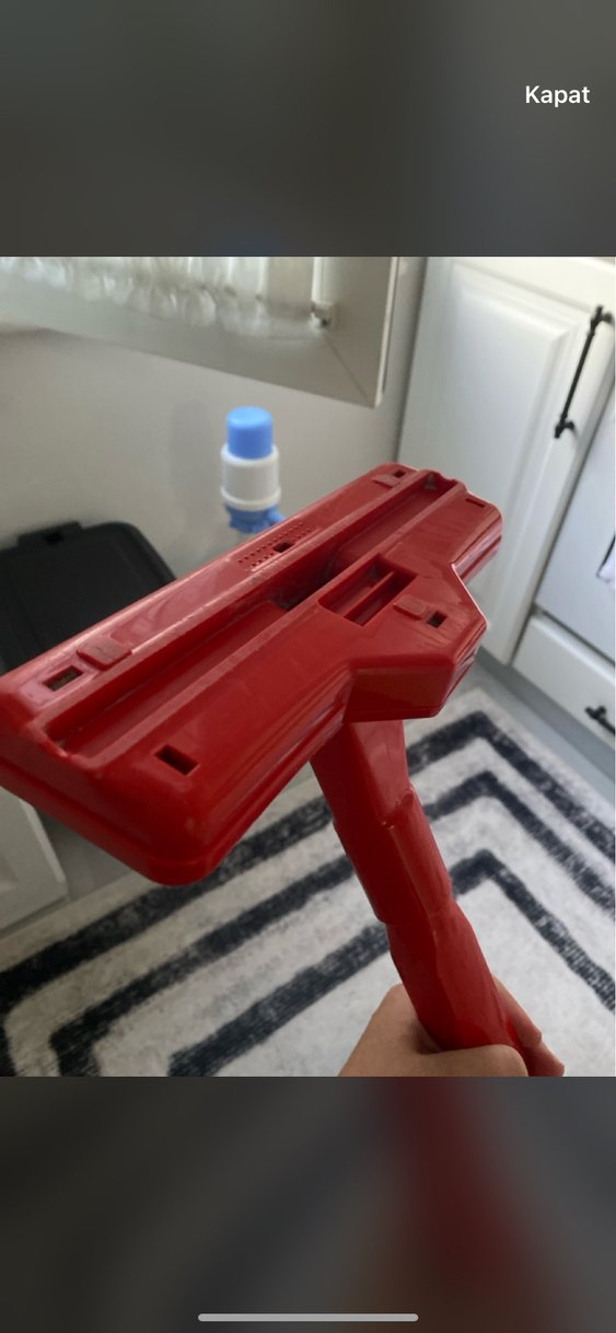 Kırmızı Dikey Elektrikli Süpürge - Görsel 3