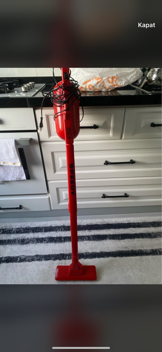 Kırmızı Dikey Elektrikli Süpürge - Görsel 5