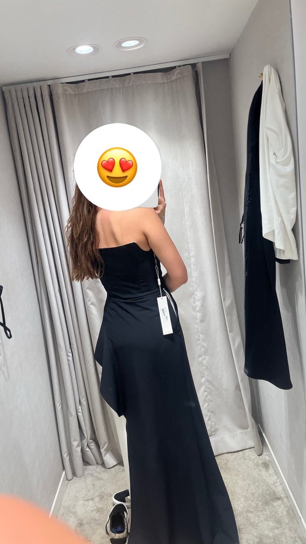 Siyah Beyaz Drapeli Straplez elbise - Görsel 3