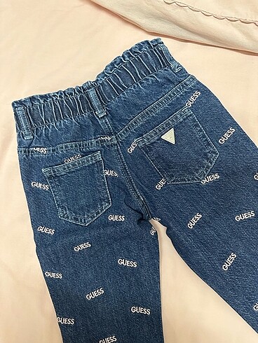 4 Yaş Beden Guess jean
