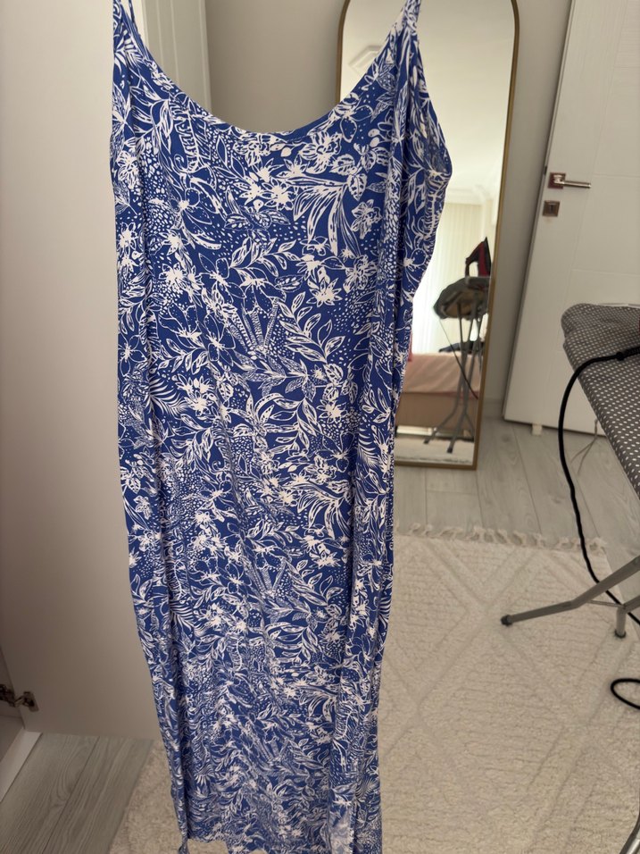 Lcw yirtmacli elbise - Görsel 3