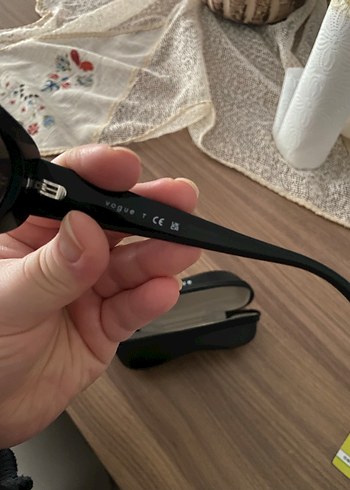 Vogue Kadın Güneş Gözlüğü - Görsel 3