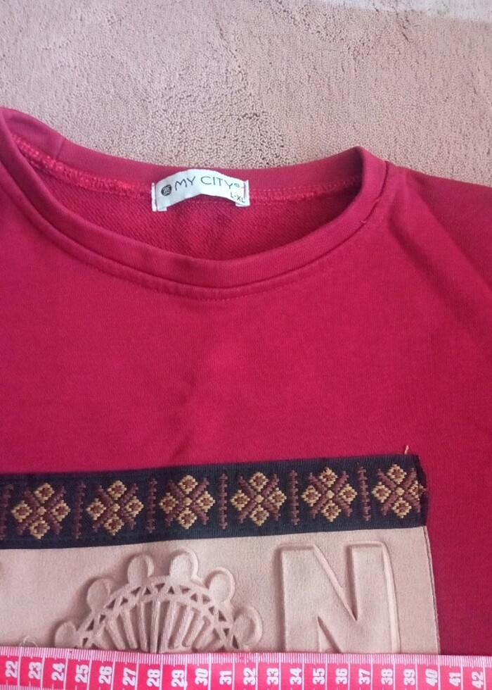 Püsküllü sweatshirt  - Görsel 2