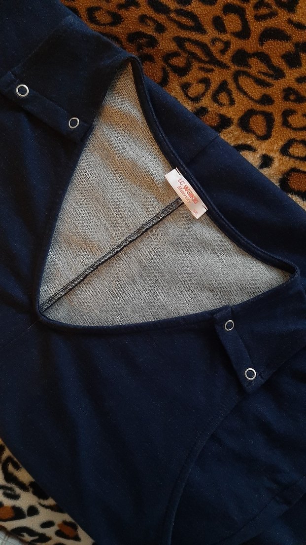 Kolsuz V Yakalı Hamile elbise - Görsel 4