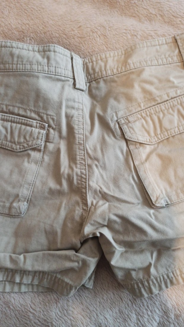 Bej Mini Pamuklu Düğmeli Kadın Şort - Görsel 3