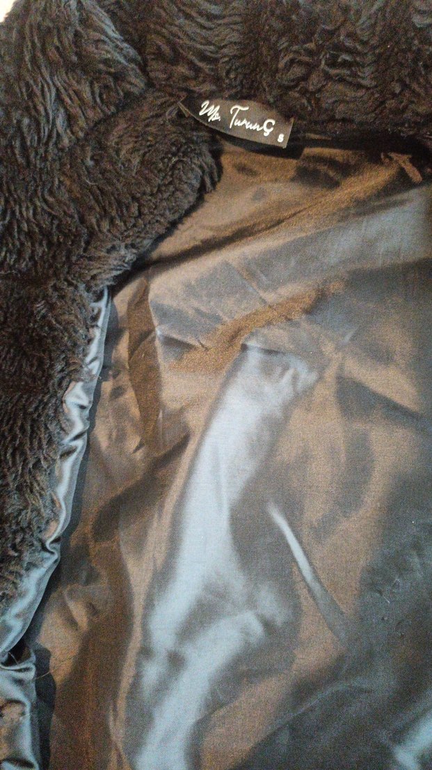 Siyah Kürklü Kadın Yelek - Görsel 2